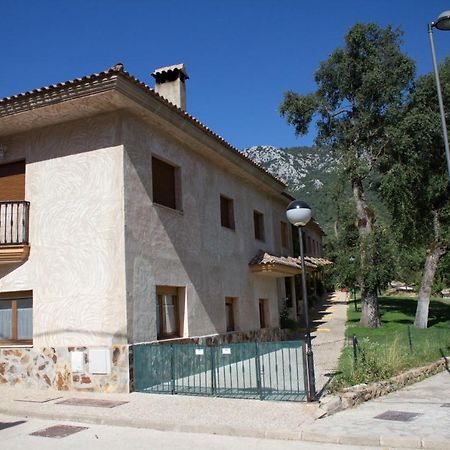 Residencial Los Robles Arroyo Frio Bagian luar foto