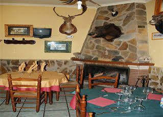 Residencial Los Robles Arroyo Frio Bagian luar foto